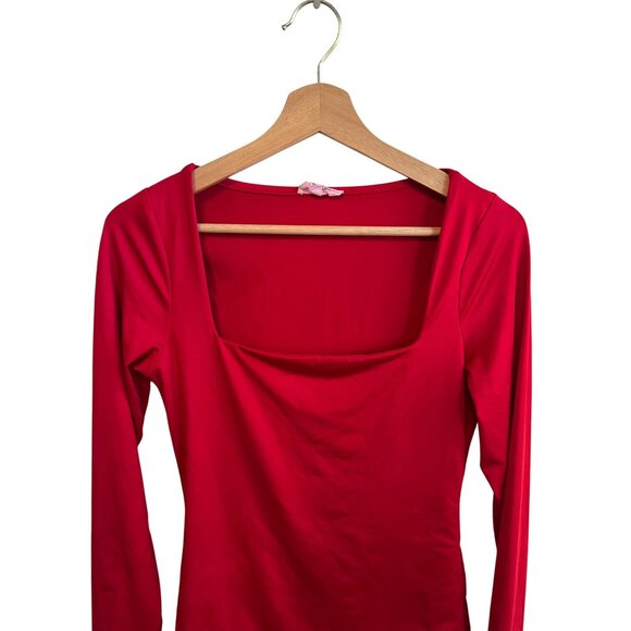 Live In The Moment Red Long Sleeve Bodysuit With Square Neckline Women's Size M - Picture 2 of 4